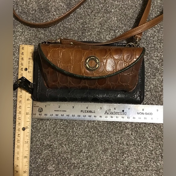 Purse with glasses holder - Picture 4 of 6